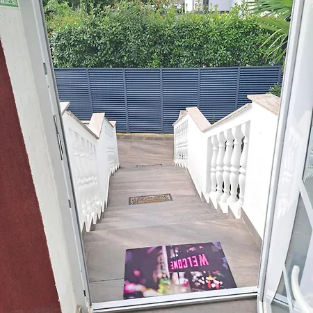 Stjepan Апартаменты Малинска